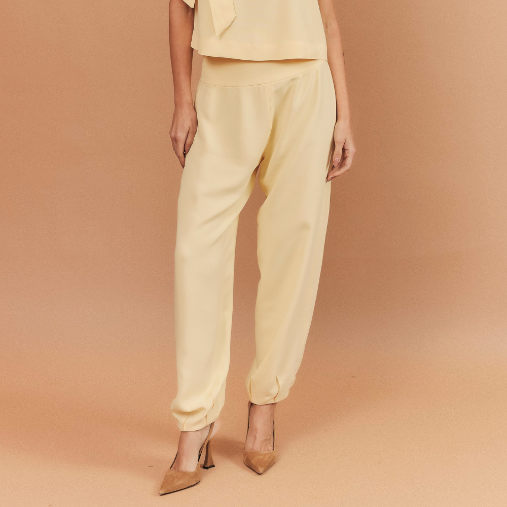 CALÇA JULIANA CREPE PATOU AMARELO