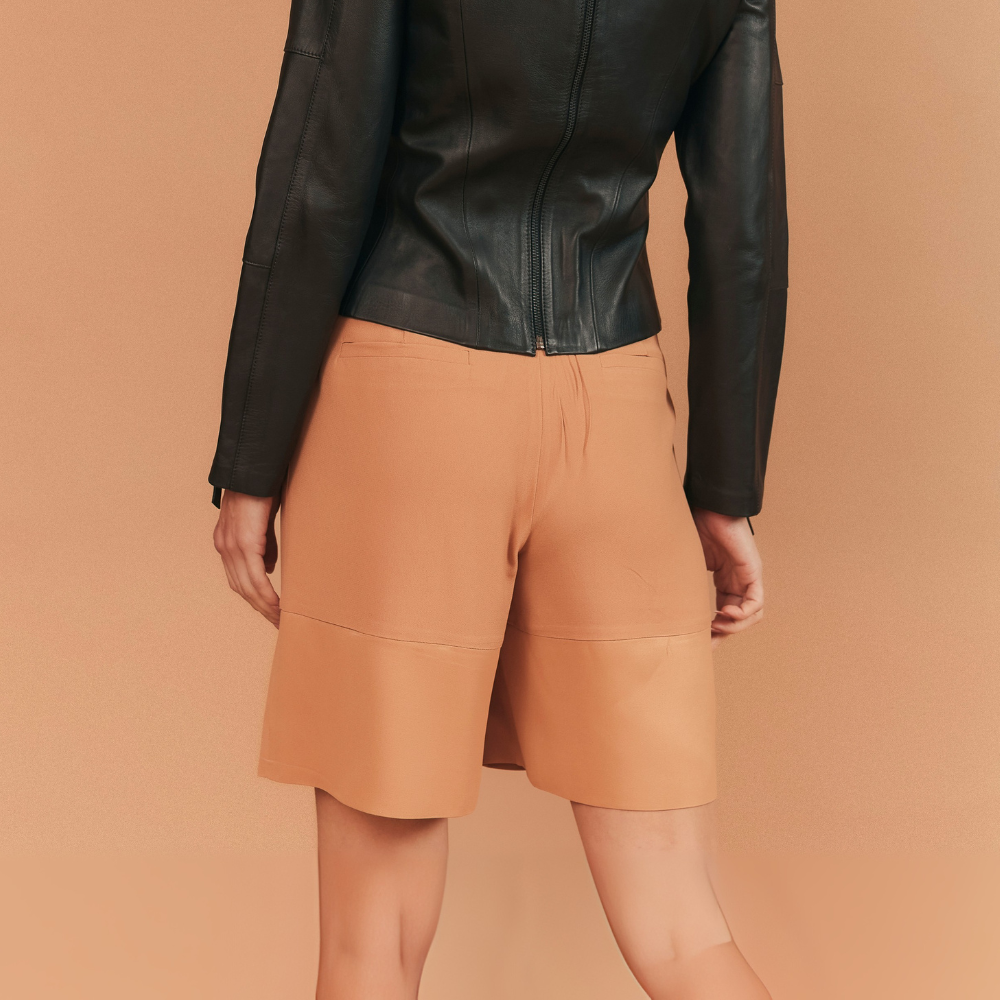 BERMUDA RITA CREPE PATOU CARAMELO