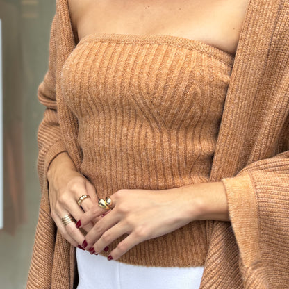 TOP DECOTADO TRICOT CARAMELO