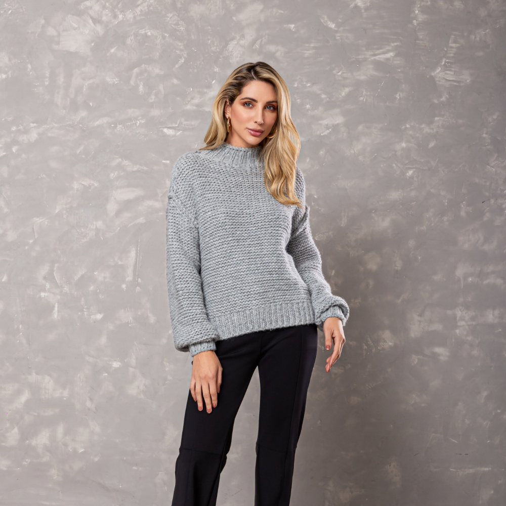 BLUSA GOLA ALTA TRICOT CINZA