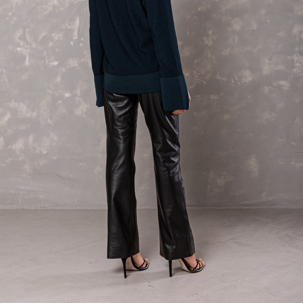 CALÇA FABIOLA DE COURO PRETO