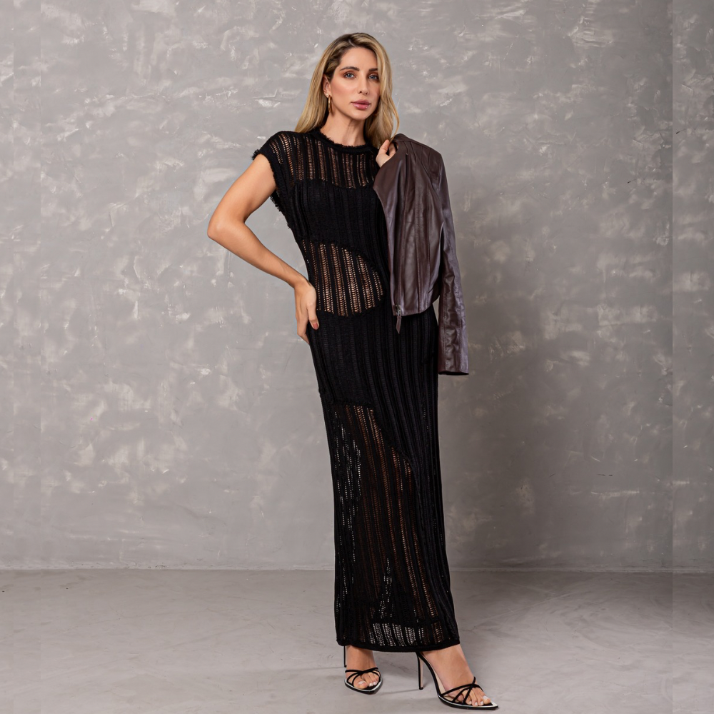 VESTIDO MIDI TRICOT PRETO